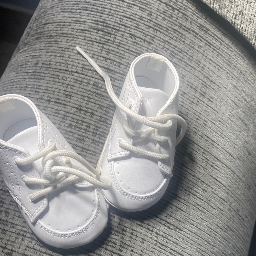 Kids White Lace-Up Shoes